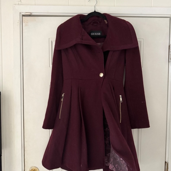 Chic burgundy Guess Burgundy vintage antique 90s super cute womens Jacket with F - Picture 3 of 7